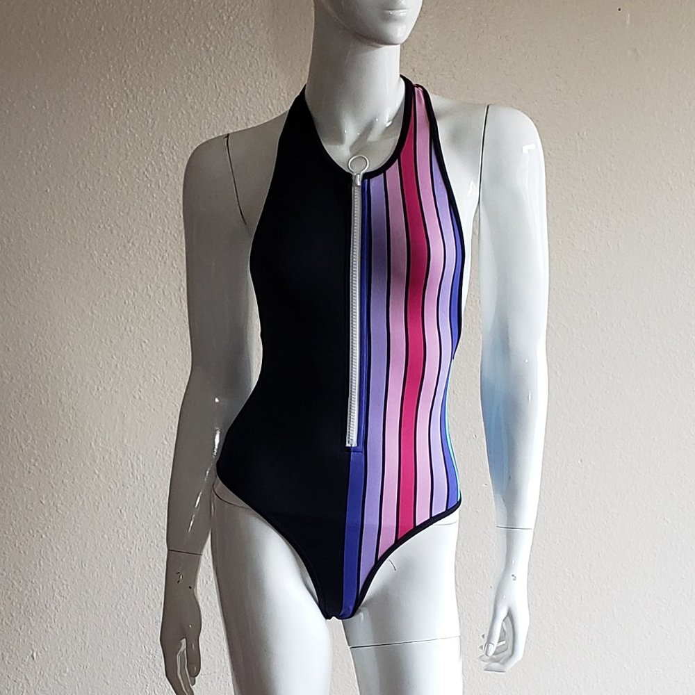 AA Nylon Tricot zip up One piece size XS - Picture 2 of 10